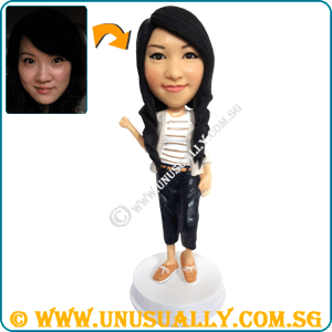 Full Custom 3D Fashionable Sweet Lovely Women Figurine
